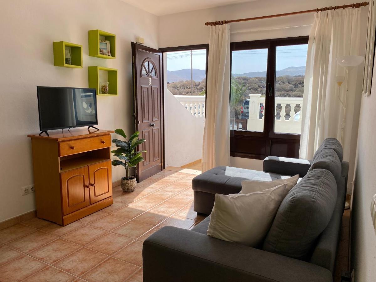 Apartamento Kira Apartment Punta Mujeres Exterior photo